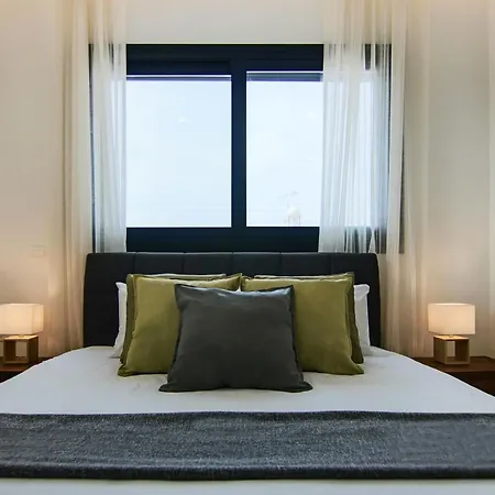 Phaedrus Living: View Anna 101 Apartament