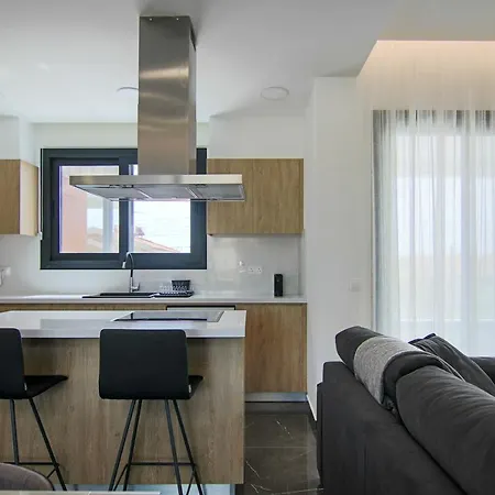 Phaedrus Living: View Anna 101 Apartment Limassol